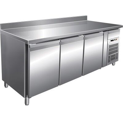 Refrigerated table forcar GN3200BT 3 doors negative