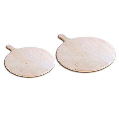 Round wooden pizza chopping board. -
